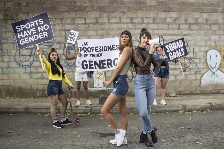 Protesta feminista badass Karibik